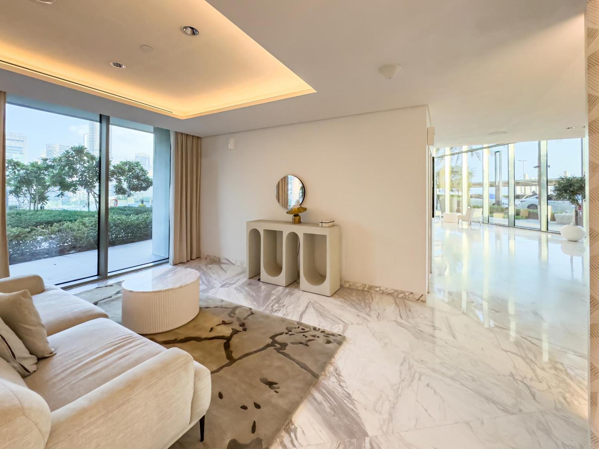 Lux 4bhk With Full Ocean Views, Great Location, Jbr Dubai