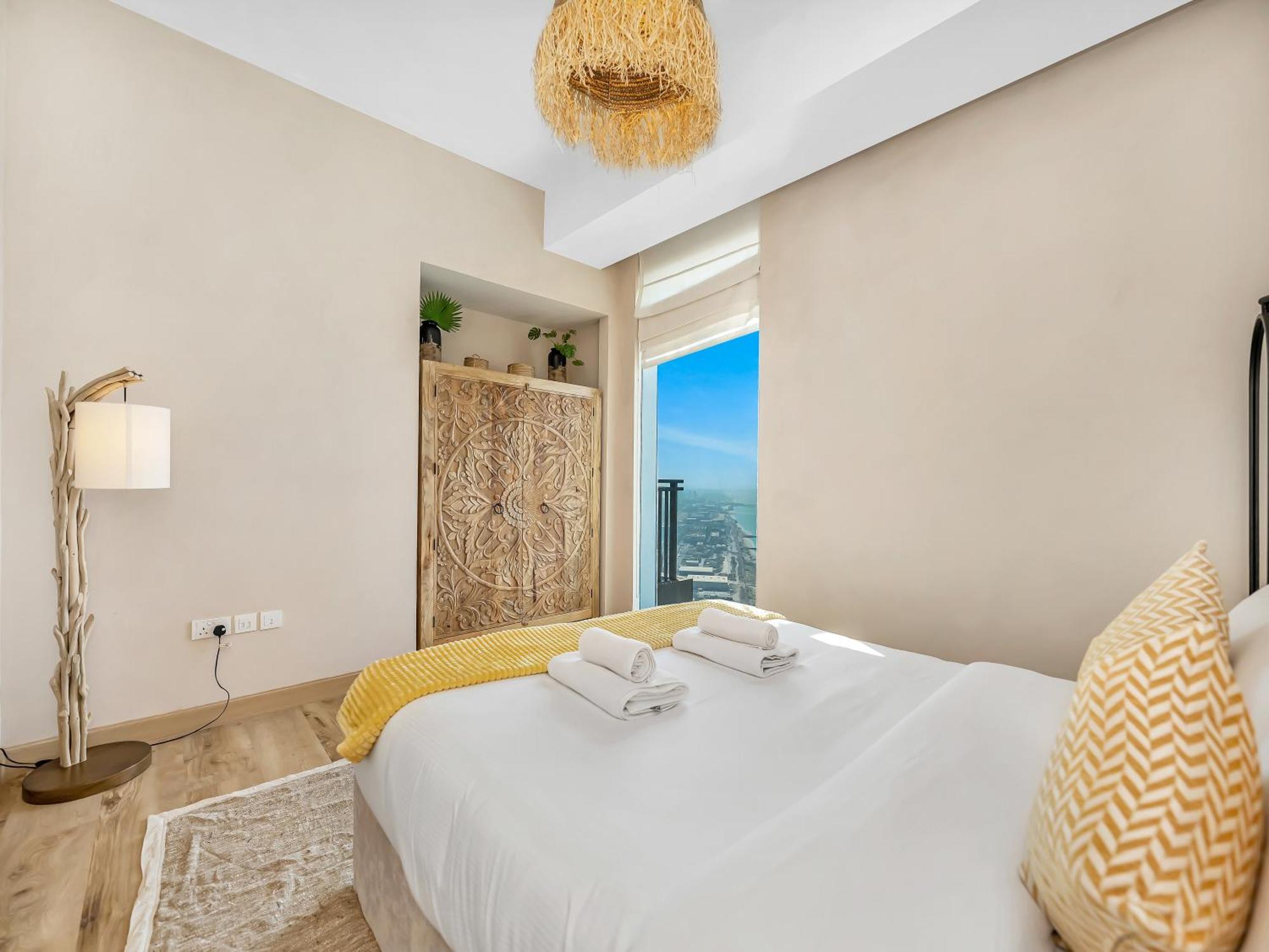 Lux 4bhk With Full Ocean Views, Great Location, Jbr Apartment Dubai