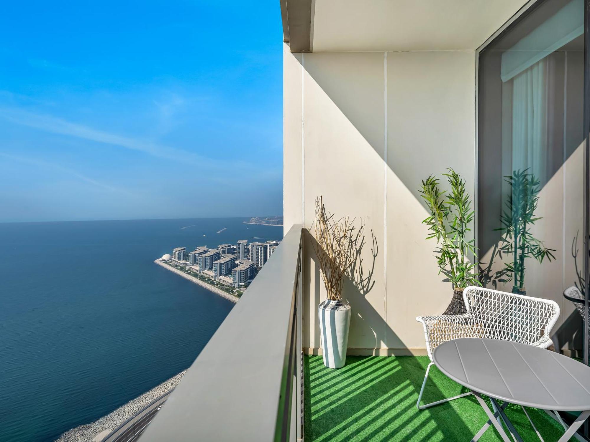 Lux 4bhk With Full Ocean Views, Great Location, Jbr Apartment